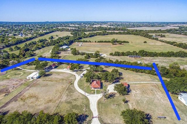2011 S Westmoreland, Glenn Heights, TX 75154