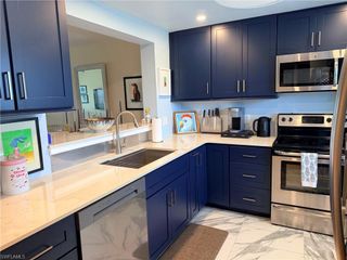 1660 Pine Valley DR 402, Fort Myers, FL 33907