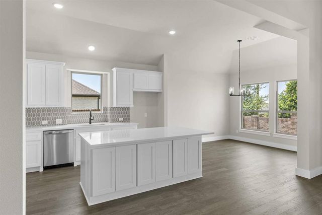 421 Curtiss Drive, Fate, TX 75087