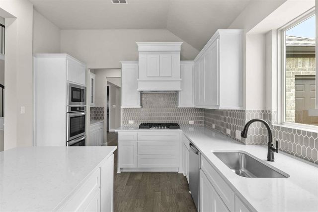 421 Curtiss Drive, Fate, TX 75087