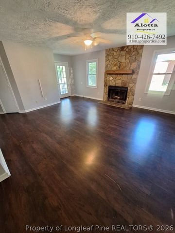 110 Bruce Lane, Spring Lake, NC 28390