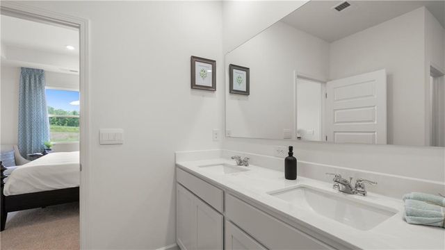 156 Kennelsman Drive, Griffin, GA 30224