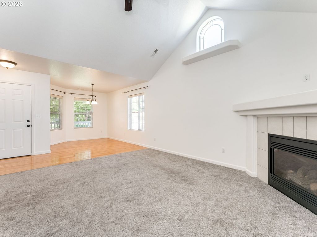 Image 15 of property listing at 462 Sw KAUER Dr, Mc Minnville, OR 97128