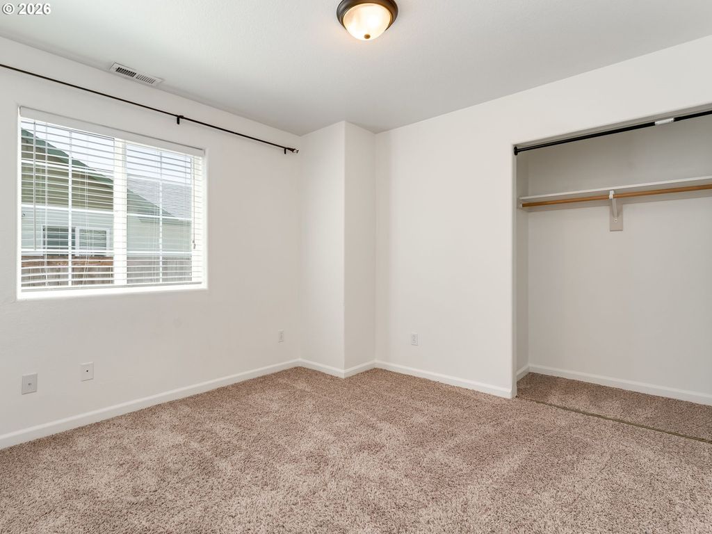 Image 33 of property listing at 462 Sw KAUER Dr, Mc Minnville, OR 97128