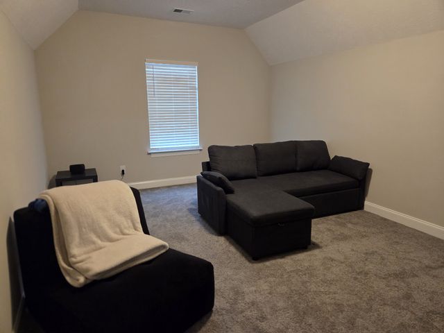 2101 Red Barn Road, Christiana, TN 37037