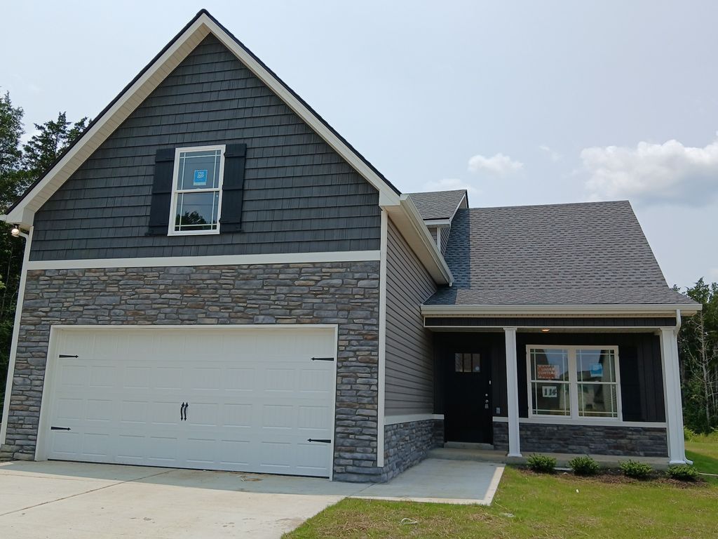 2101 Red Barn Road, Christiana, TN 37037