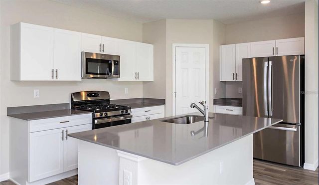 12935 HAWKSTONE TRAIL BOULEVARD, Lithia, FL 33547