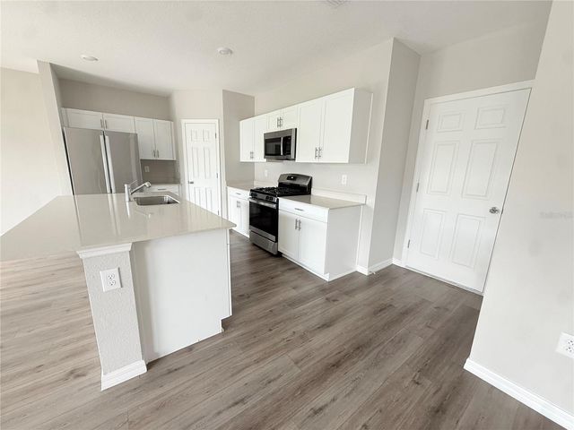 12935 HAWKSTONE TRAIL BOULEVARD, Lithia, FL 33547