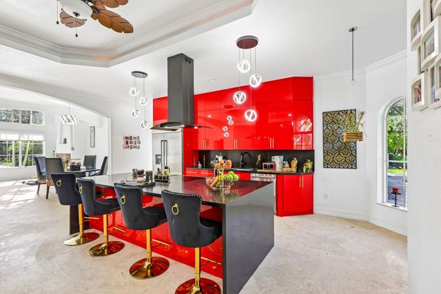 6911 NW 84TH Avenue, Parkland, FL 33067