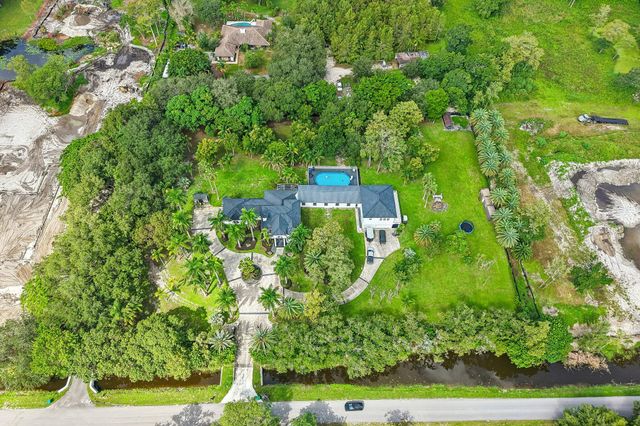 6911 NW 84TH Avenue, Parkland, FL 33067