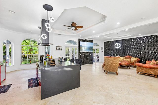 6911 NW 84TH Avenue, Parkland, FL 33067