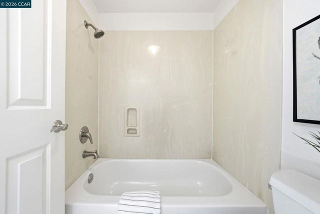7781 Chantilly Dr, Dublin, CA 94568