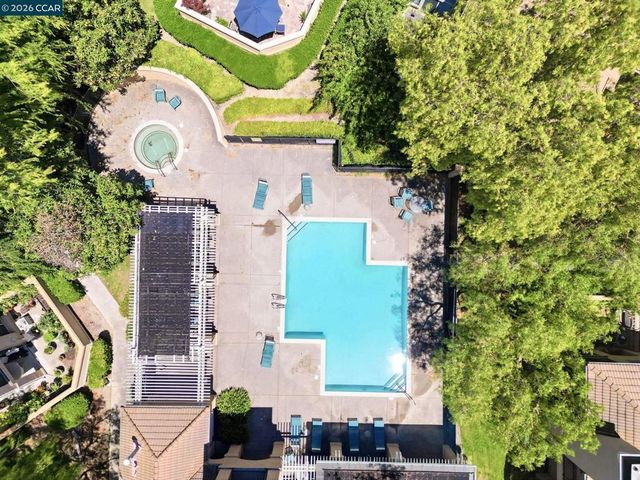 7781 Chantilly Dr, Dublin, CA 94568