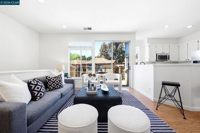 7781 Chantilly Dr, Dublin, CA 94568