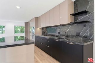 1233 N Laurel Avenue 109, West Hollywood, CA 90046