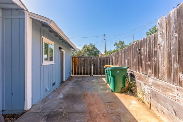 2757 Spear St, Placerville, CA 95667