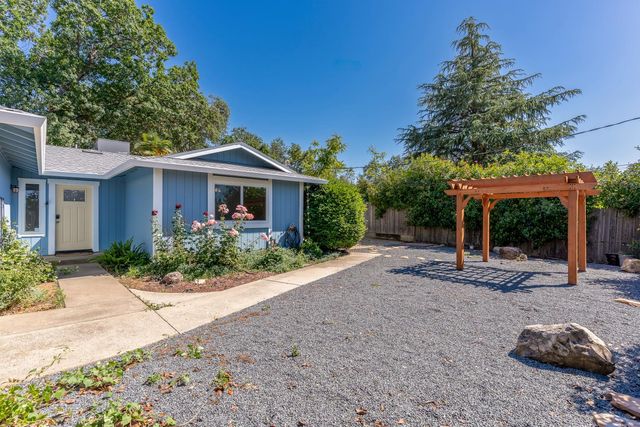 2757 Spear St, Placerville, CA 95667