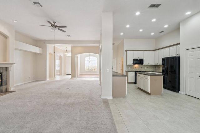 597 SAND WEDGE LOOP, Apopka, FL 32712