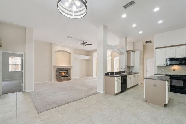 597 SAND WEDGE LOOP, Apopka, FL 32712