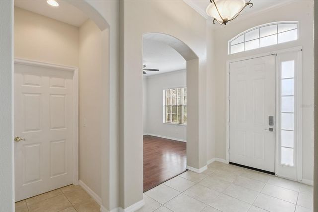 597 SAND WEDGE LOOP, Apopka, FL 32712