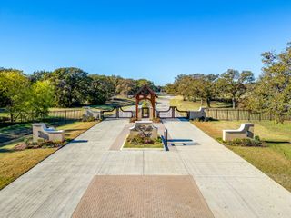 1220 Nottaway Court, Burleson, TX 76028