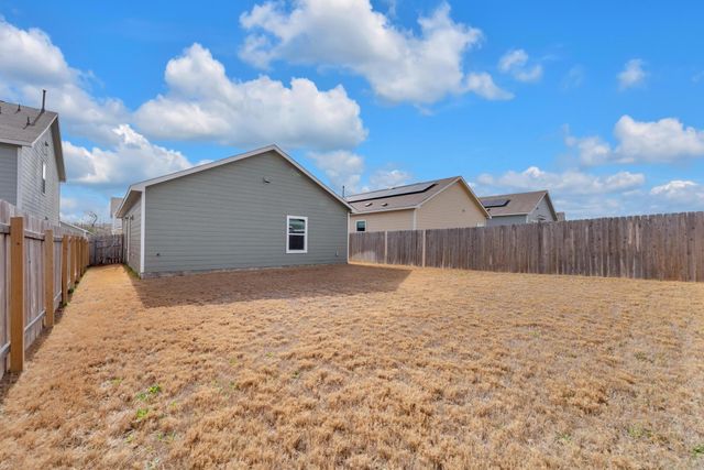 2812 Dezmond Diamond CT, Pflugerville, TX 78660
