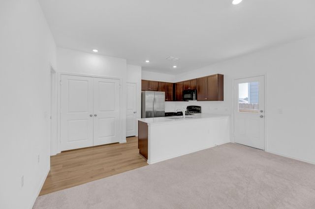 2812 Dezmond Diamond CT, Pflugerville, TX 78660