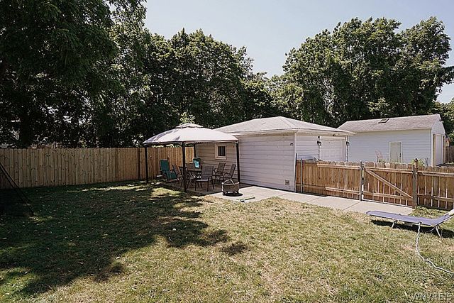 37 Burke Drive, Lackawanna, NY 14218