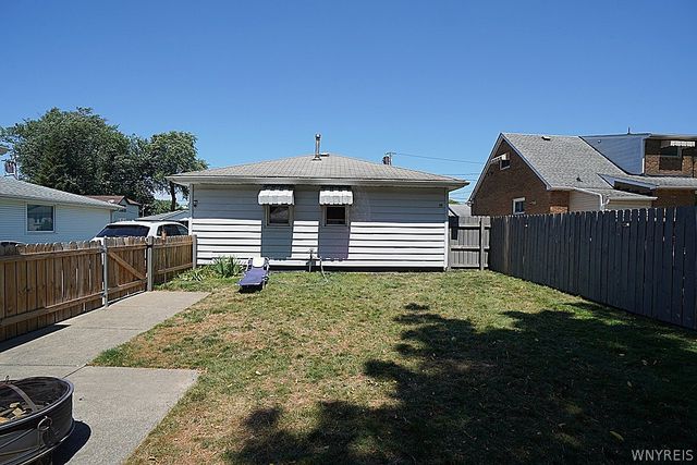 37 Burke Drive, Lackawanna, NY 14218