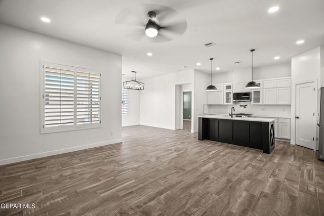 729 Paseo Astuto Place, Horizon City, TX 79928