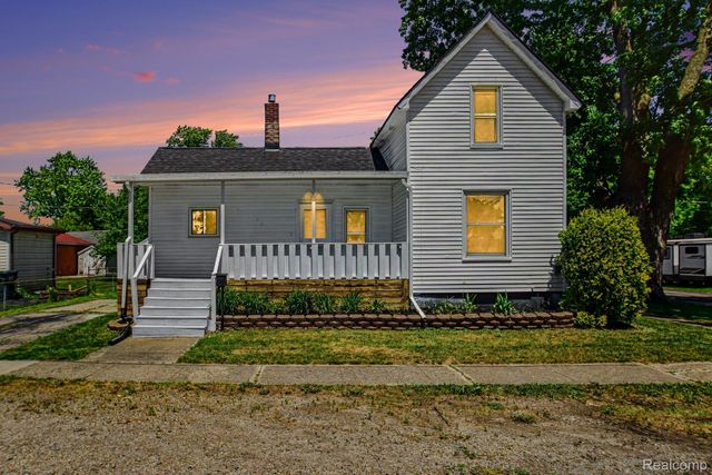 106 Pope Street, Lapeer, MI 48446