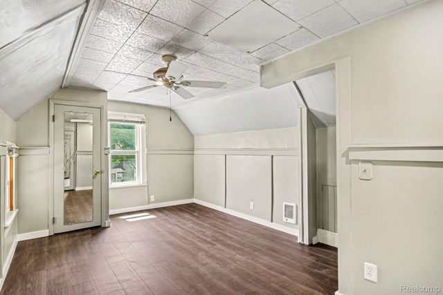 106 Pope Street, Lapeer, MI 48446