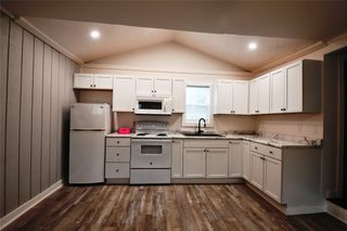 918 Watrous Avenue, Des Moines, IA 50315
