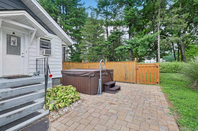 118 Gladstone Avenue, Walden, NY 12586