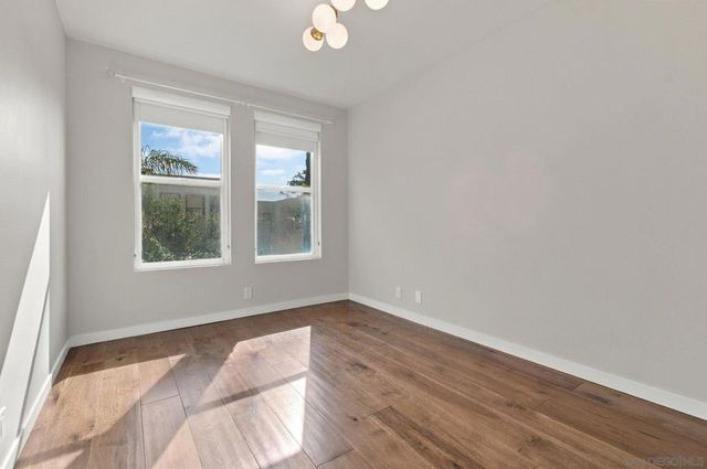 1527 9th Ave, San Diego, CA 92101