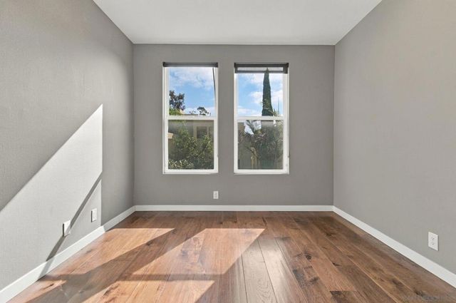 1527 9th Ave, San Diego, CA 92101