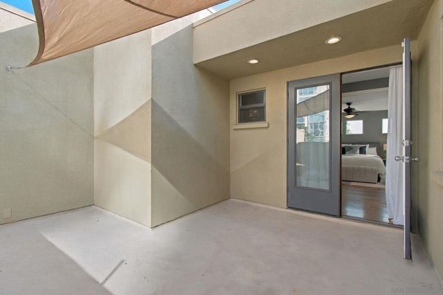1527 9th Ave, San Diego, CA 92101