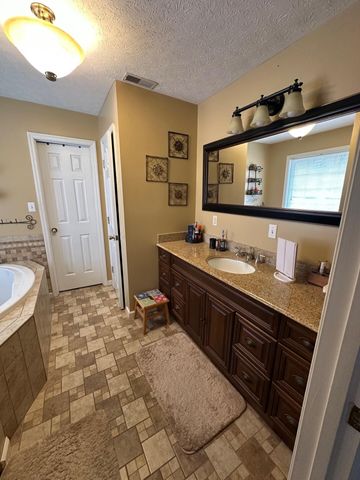 490 Ponderosa Drive, Paintsville, KY 41240