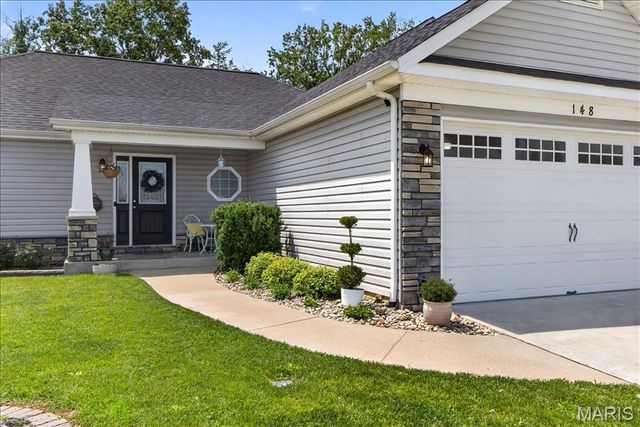 148 Quail Creek Drive, Wright City, MO 63390