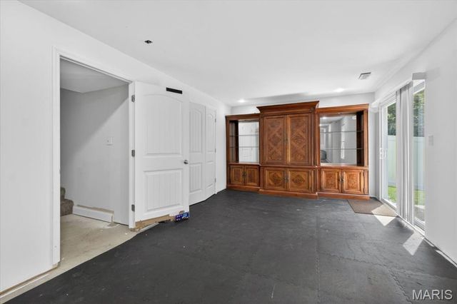 148 Quail Creek Drive, Wright City, MO 63390