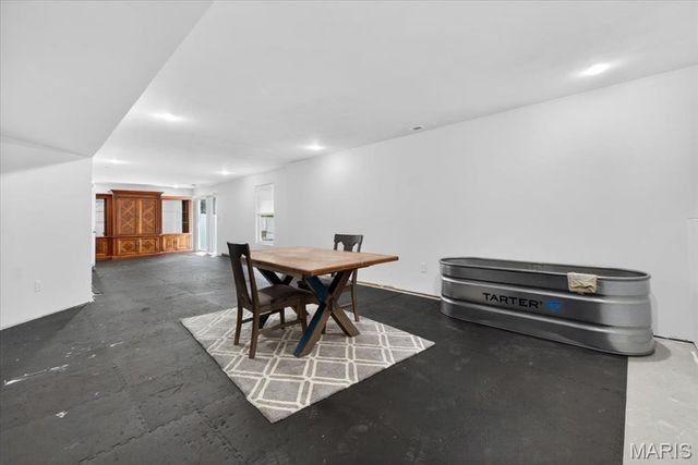 148 Quail Creek Drive, Wright City, MO 63390