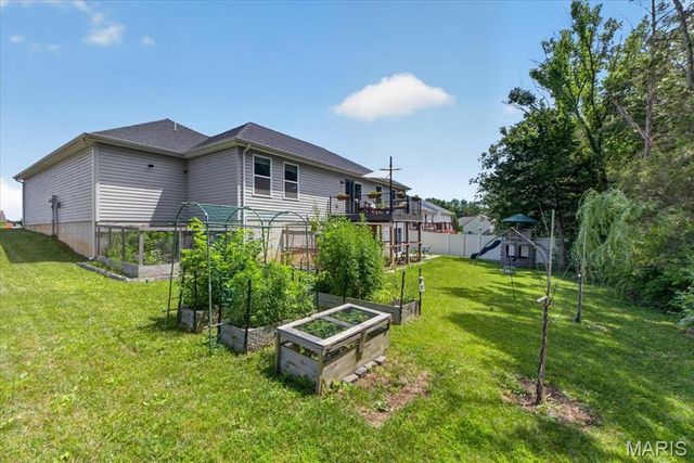 148 Quail Creek Drive, Wright City, MO 63390