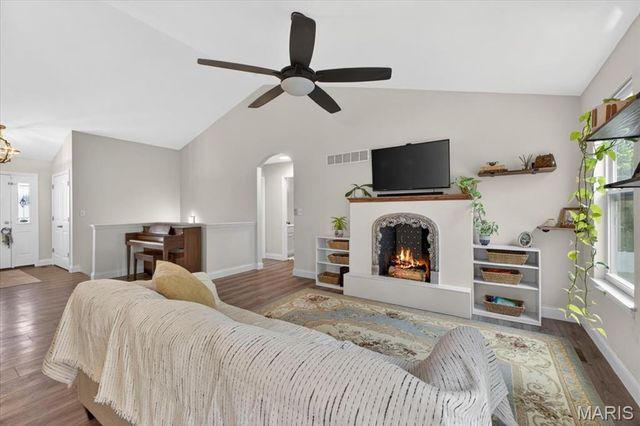 148 Quail Creek Drive, Wright City, MO 63390