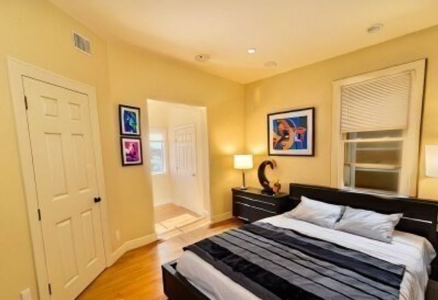 207 Princeton 2, Boston, MA 02128