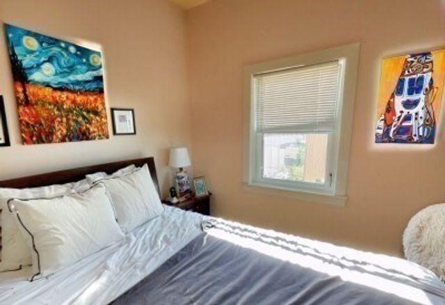 207 Princeton 2, Boston, MA 02128