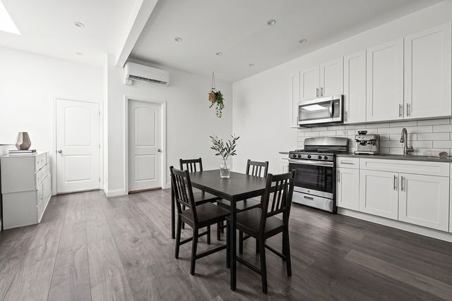 354 MONTAUK Avenue, New York City, NY 11208