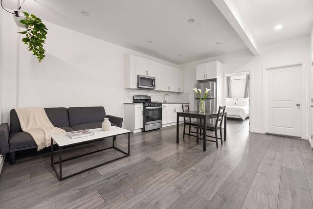 354 MONTAUK Avenue, New York City, NY 11208