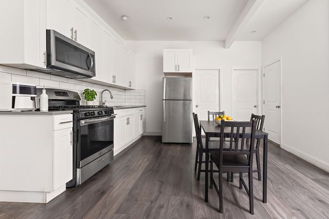354 MONTAUK Avenue, New York City, NY 11208