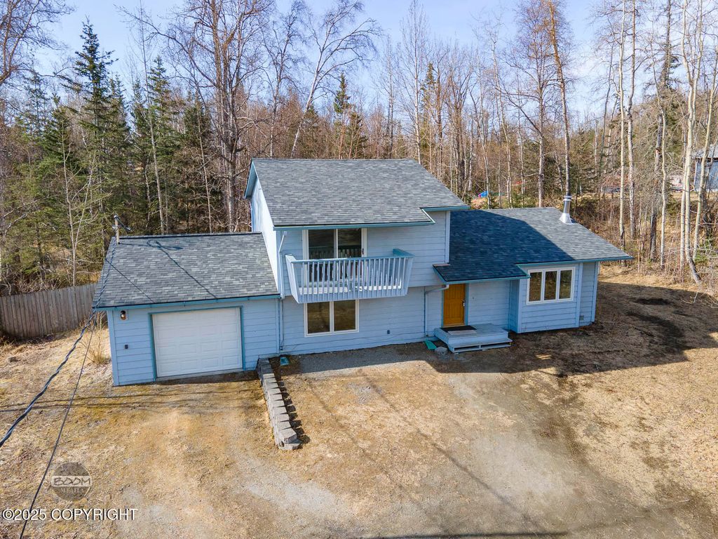 2921 N Garnet Lane, Wasilla, AK 99654