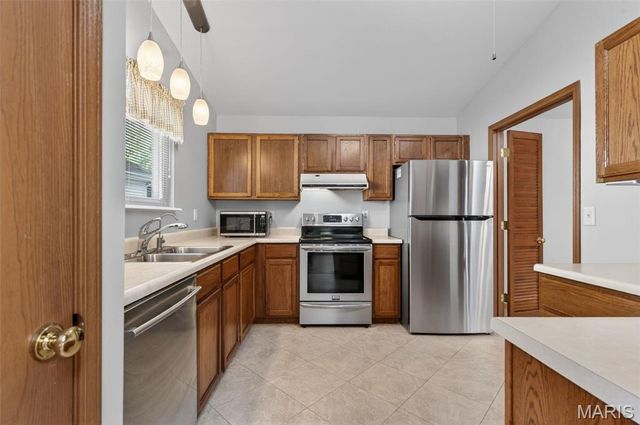 204 Addison Drive, O'fallon, MO 63376
